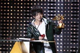 国产男团王二博视频大全,国产男团魅力全记录